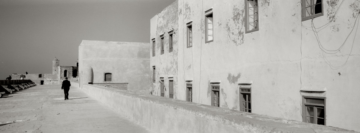 Untitled #5, 2005-2022 from the series 'Repérages au Maroc'- Gelatin silver print 46,6x17,5 cm